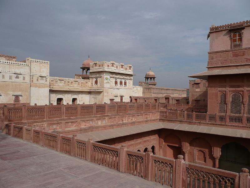 P1050759- Dans le fort de Bikaner.JPG - A l'intérieur du fort de Bikaner